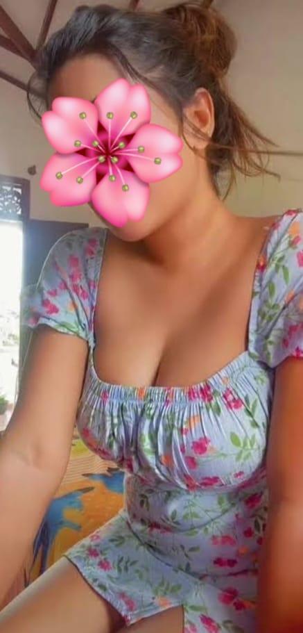 Image of GENUINE LIVE CAM SHOW 🥰