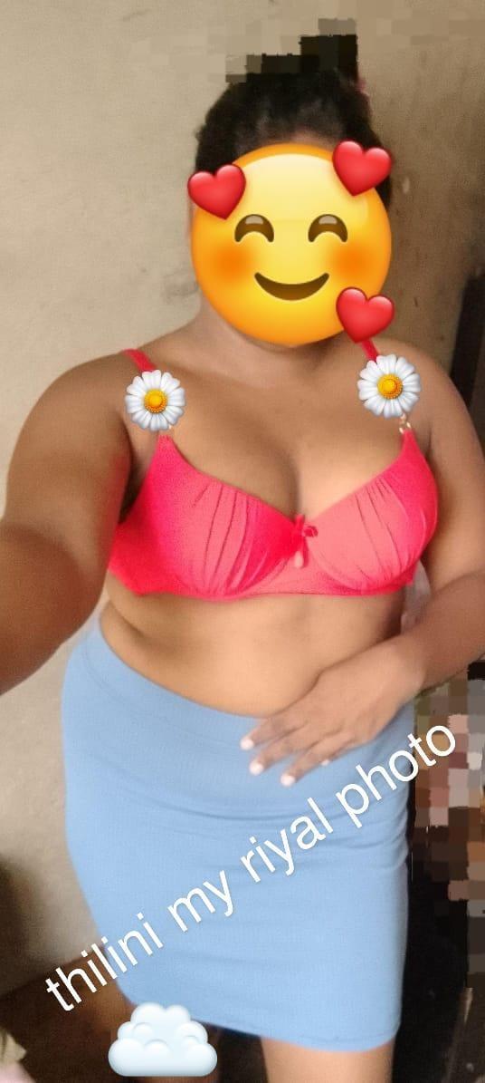 Image of FULL SERVICE CHABBY GIRL 1 ශොට් RS5500 මගෙ ඇත්ත පොටො එකක් තියෙන්නෙ එක වෙනස් වෙන්නෙ නැ