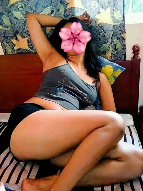 Image of 🟢 TODAY SPECIAL  WiTH FACE SHOW ඔයාව සතුටු කරන්නම් හිතනවාටත් වඩා  budget pakage - ♻️2minuts Boobs show 500/-