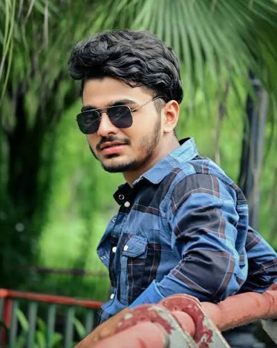 Image of ඉතාම පිරිසිදු ප්‍රිය මානාප කෝල්ලේක් 😜