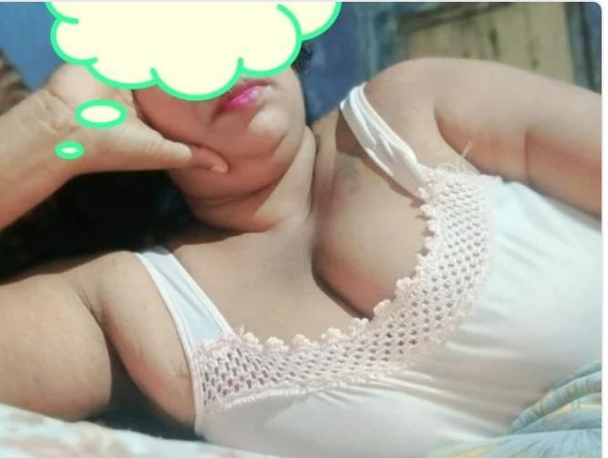 Image of 🌺Asha Live Cam Sw 🌺 with face