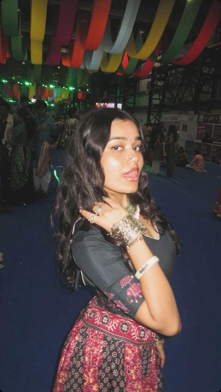 Image of AMAYA IS WAITING FOR DADDIES 😝🤍🫦