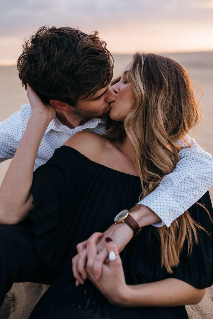 Image of For women only. 👍 📵Avoid talking to men📵