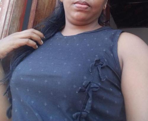 Image of ❤️‍🔥Genuine Hot Live Show With out face ❤️‍🔥vinu Loving and friendly girl 💚