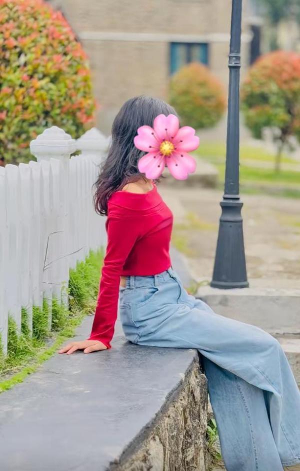 Image of NEW TEEN GIRL 22 YEARS OLD 🤍🥀