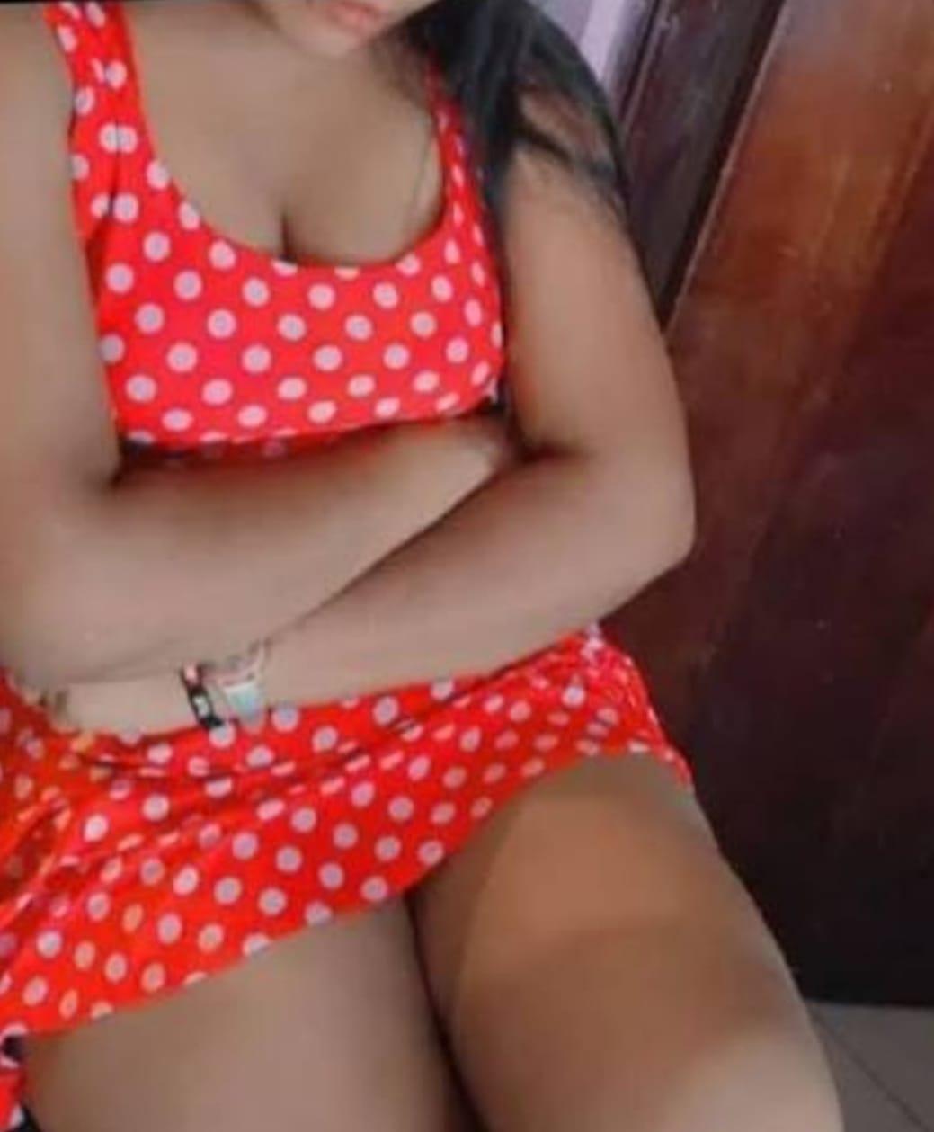 Image of Hot Muslim Puttalam girl full service