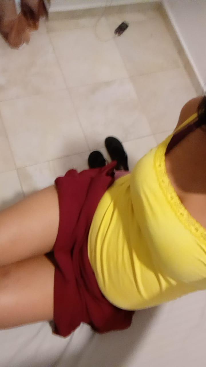 Image of 🥰Full Service and Full Body Massage Rs 5500🥰