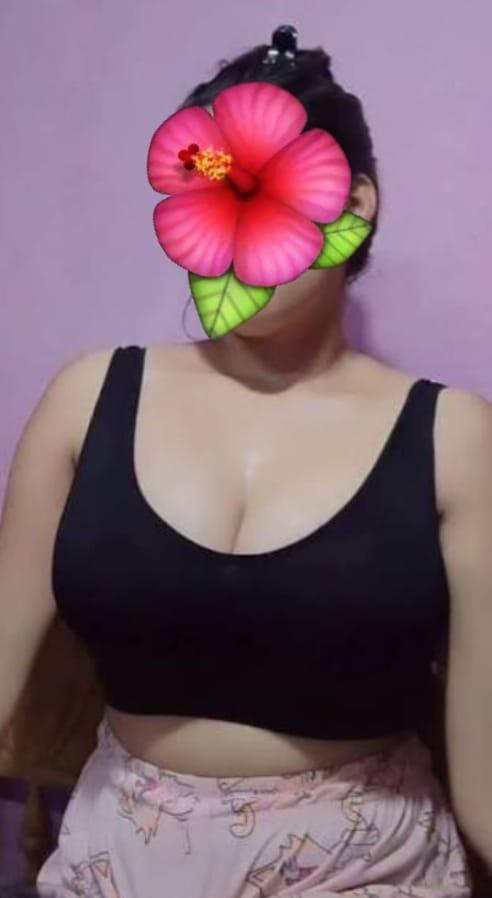 Image of Live CAM  Show