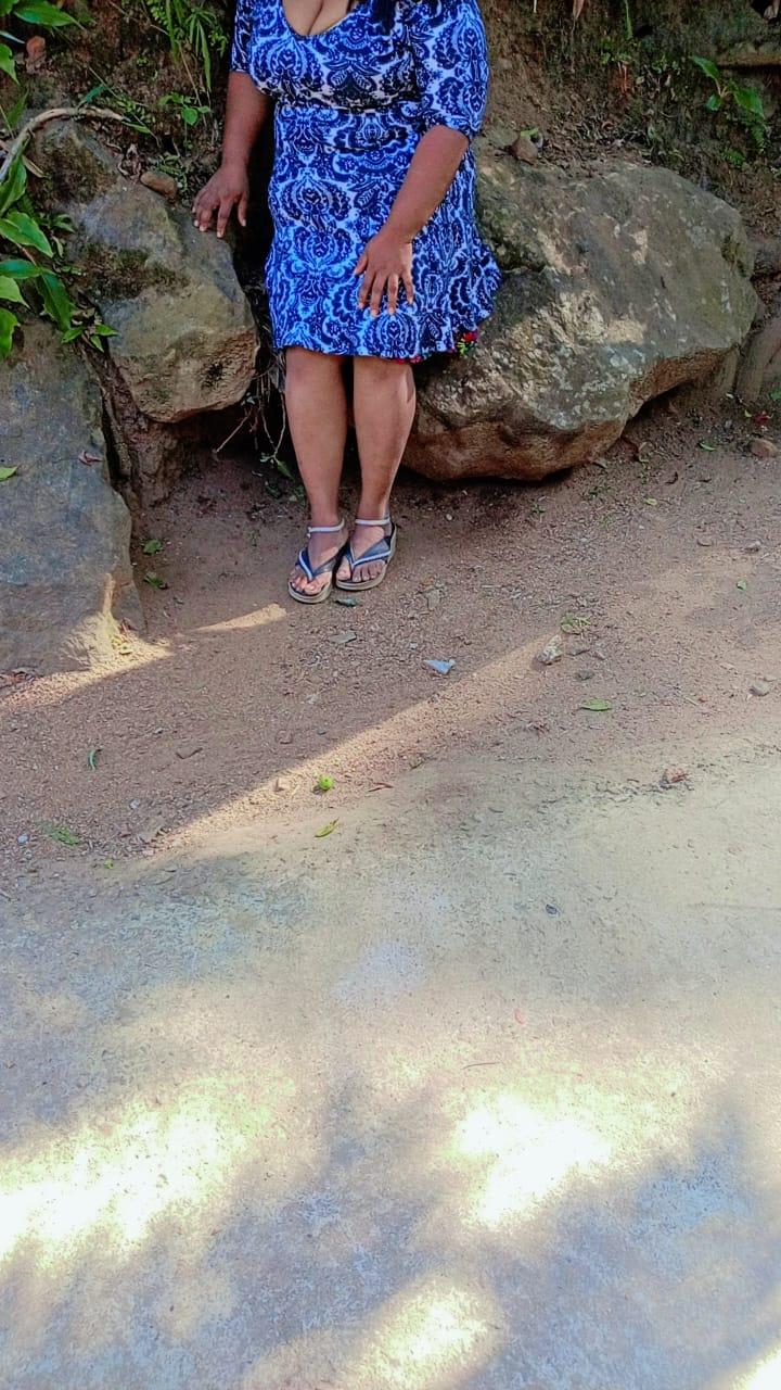 Image of 🌹💋🪄 TAMIL GIRL  KANDY PERADENIYA KATUGASTHOTA  NEW GIRL එන්න ඇත්තම PHOTO දාලාතියෙන්නේ FULL SERVICE 6500 MY REALLY PHOTO 🪸🎀