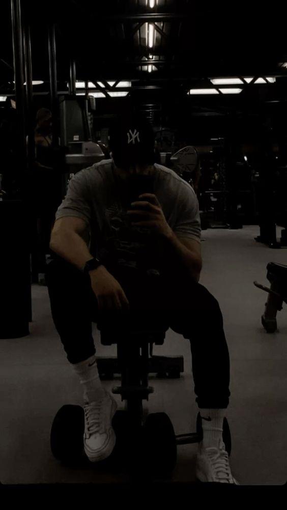 Image of Couples & ladies