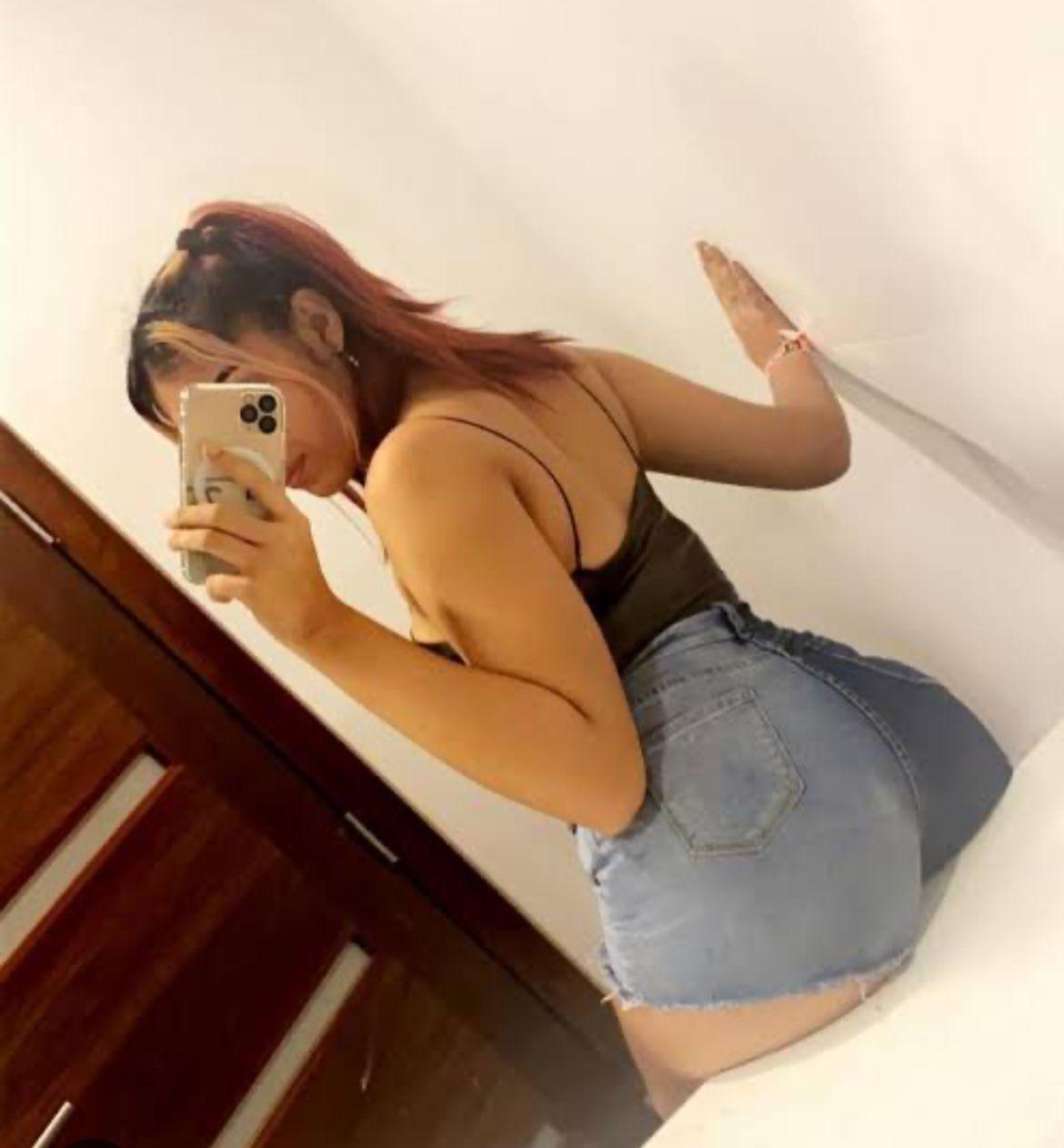 Image of 🦋 GENUINE CAM SHOW 🦋