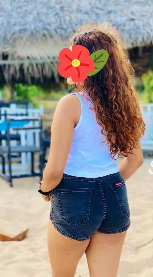 Image of 🌙✨️මීගමුවෙ වෙරලට✨️ 🍺ඇවිත් සෙට් වෙන යාමෙට 🌹 මාව අමතනවද, ✨️🌙 ✨️ හිත නිවන හොද කෑල්ලක් මම.. මම NETHU මීගමුව BEECH ROAD 🏖️️ROOM ,එකට එන්න 🏖️️ ☎ CALL AKAK දෙන්න ☎