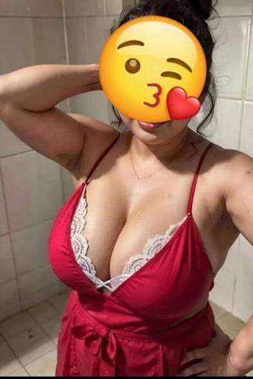 Image of GENUINE LIVE CAM SHOW