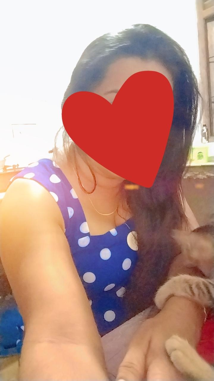 Image of සුපිරි කෑල්ලක් එක්ක සැපක් ගමු