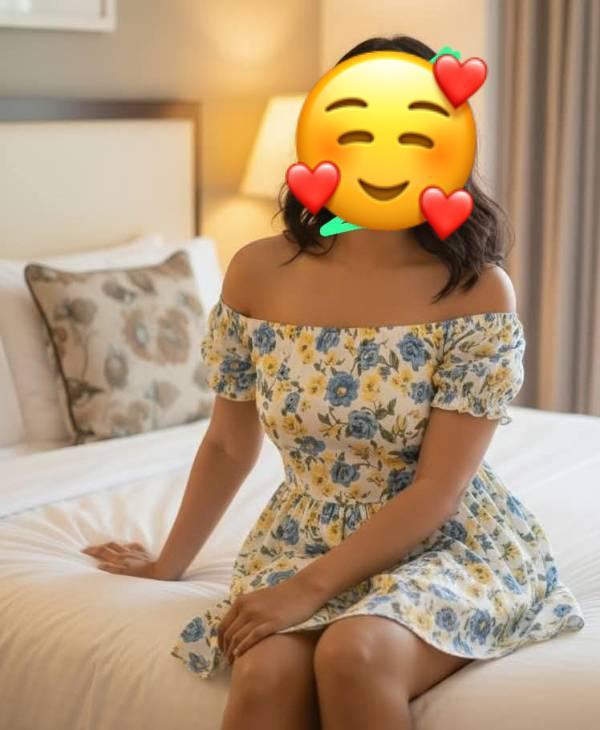 Image of FULL SERVICE  WITH BEAUTIFUL GIRL