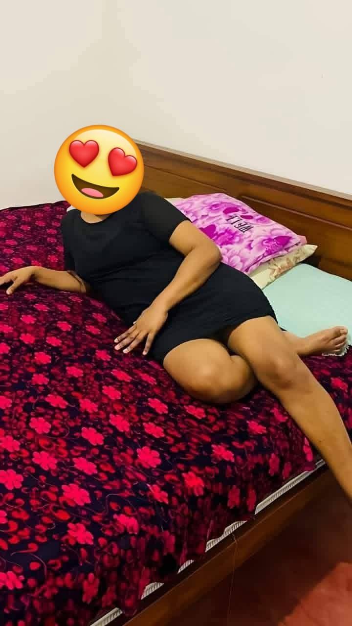 Image of FULL SERVICE BEAUTIFUL GIRL