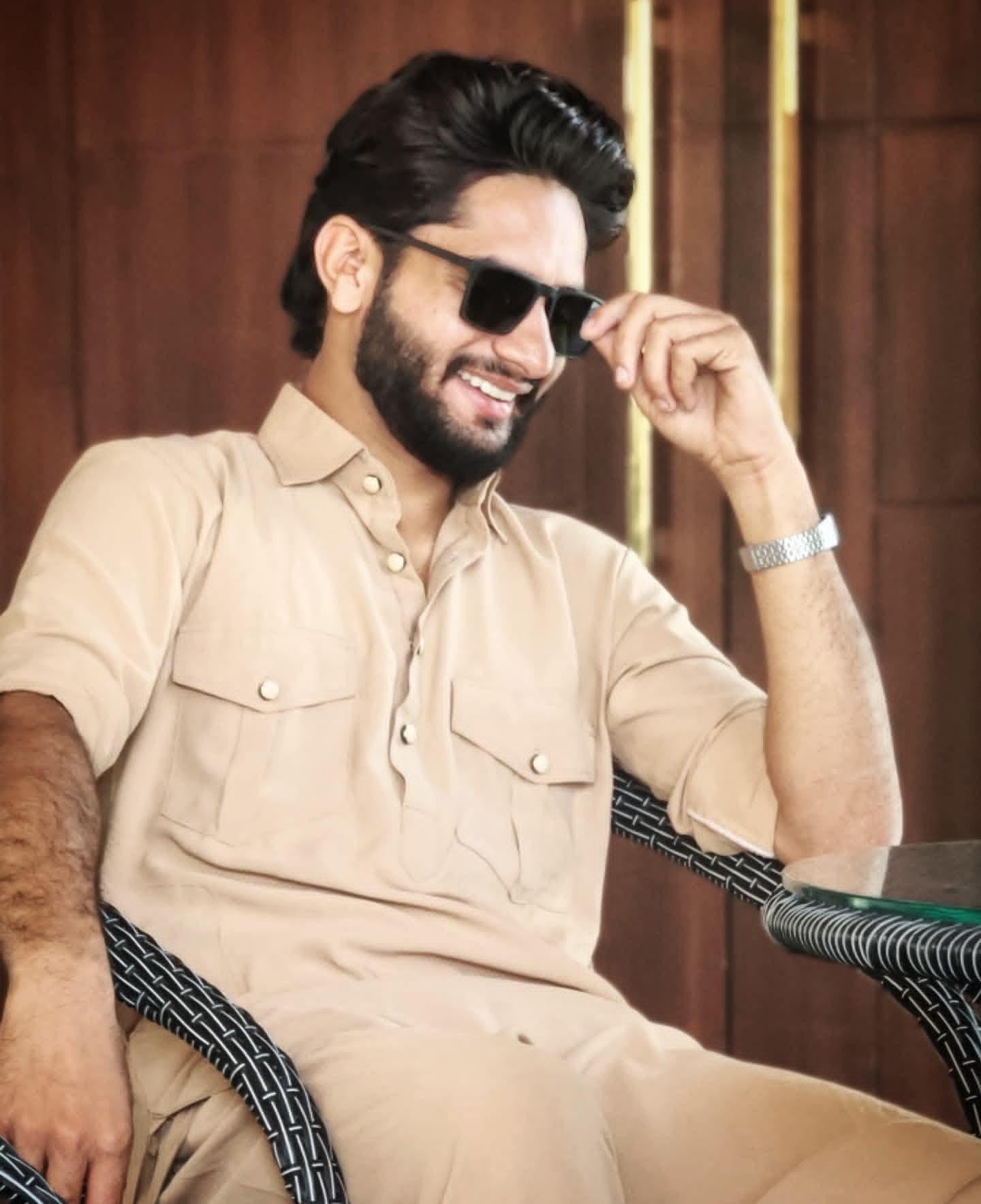 Image of Looking for genuine girl for longterm relationship