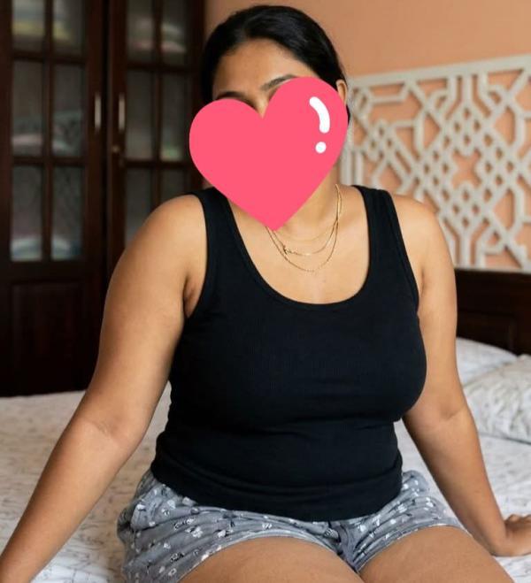 Image of FULL SERVICE BEAUTIFUL GIRL