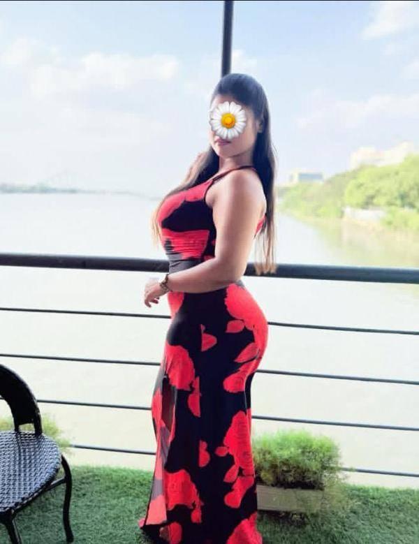 Image of Vip service  by senuri  NAWALA 🏘️ NUGEGODA🏡️ NARAHENPITA 🏤 KOHUWALA 🏛️ KALUBOWILA 🏛️