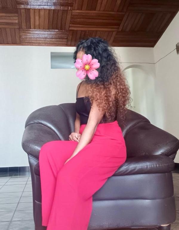 Image of 🌸Hi im Sanju 🌸20 years old (unmarried girl ) 🌸6000/- only 🌸Full service 📞0743230556 🦋 Dehiwala,Mount laivinia ,Rathmalana , Aththidiya My private place