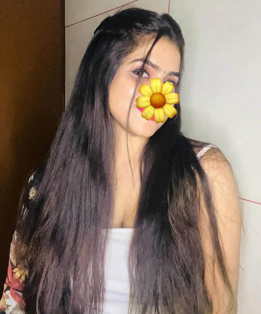 Image of Tamil With face girl show 💋🫶🏻