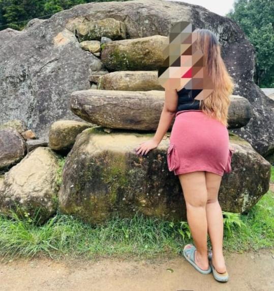 Image of Unmarried Slim Girl, Without Suck ok 6000