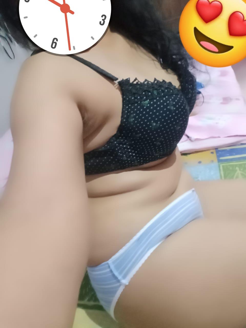 Image of 🍎🫦LIVE CAM SHOW🍅🫦