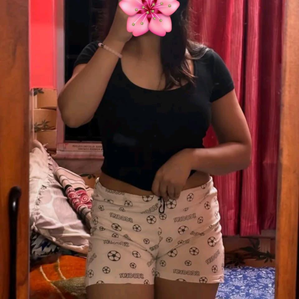 Image of MASHI 👸 මීගමුව ෆුල් සර්විස් Full service and full body massage Rs.6000/=with room