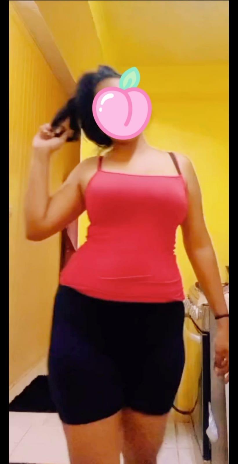 Image of Hot Muslim Puttalam girl full service