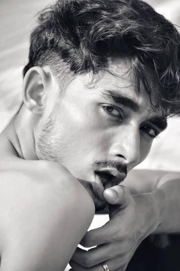 Image of Trincomalee girls only