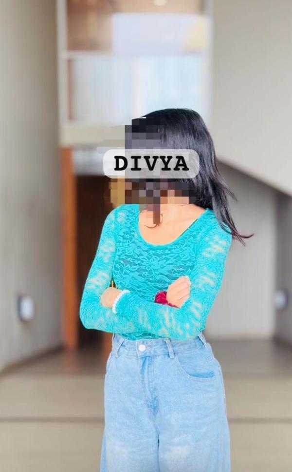 Image of NEW TEEN GIRL 22 YEARS OLD 🤍🥀