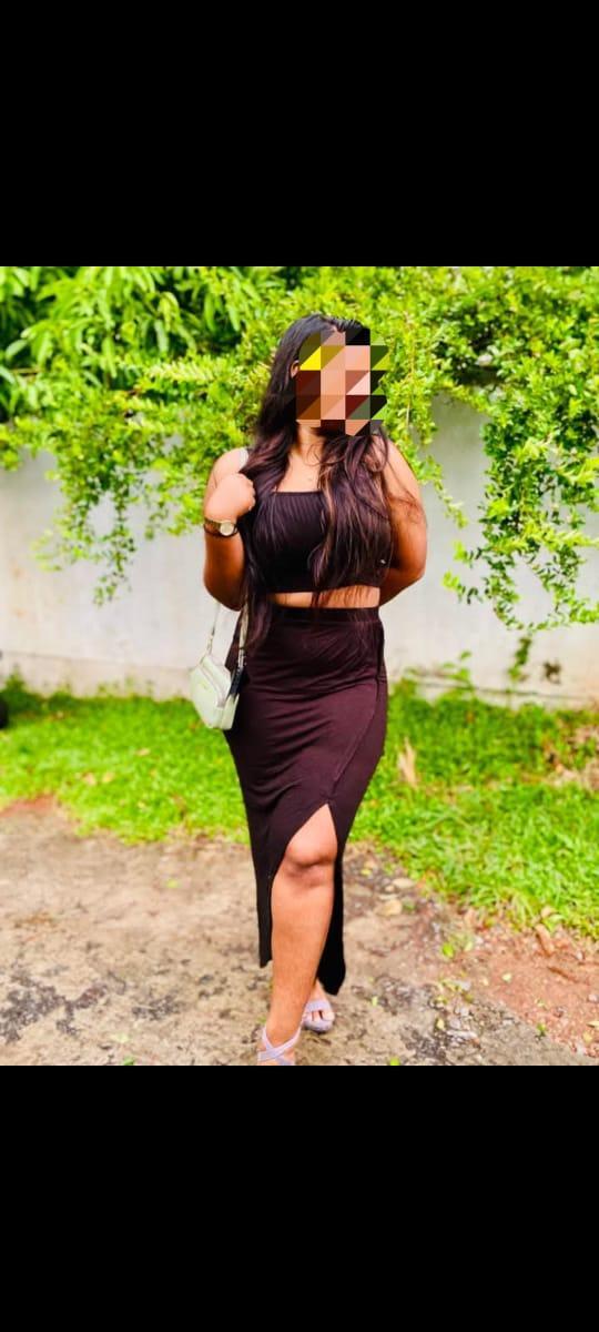 Image of Unmarried Slim Girl, Without Suck ok 6000