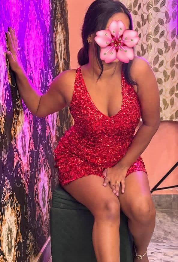 Image of Hot girl at bambalapitiya