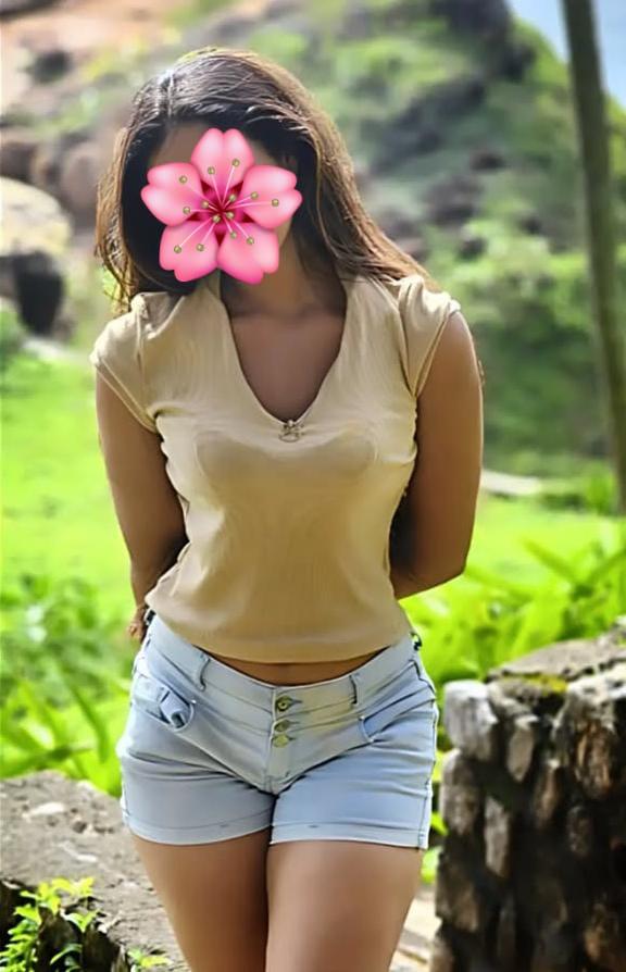 Image of 👸 NETHU 💗5,000/=🚩 මාතර වැලිගම අහංගම 🚩