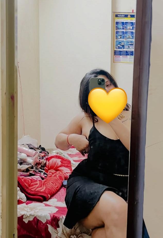 Image of 💯 Genuine cam show Dewmi 🫦🫂 🥰🫶24 years Old