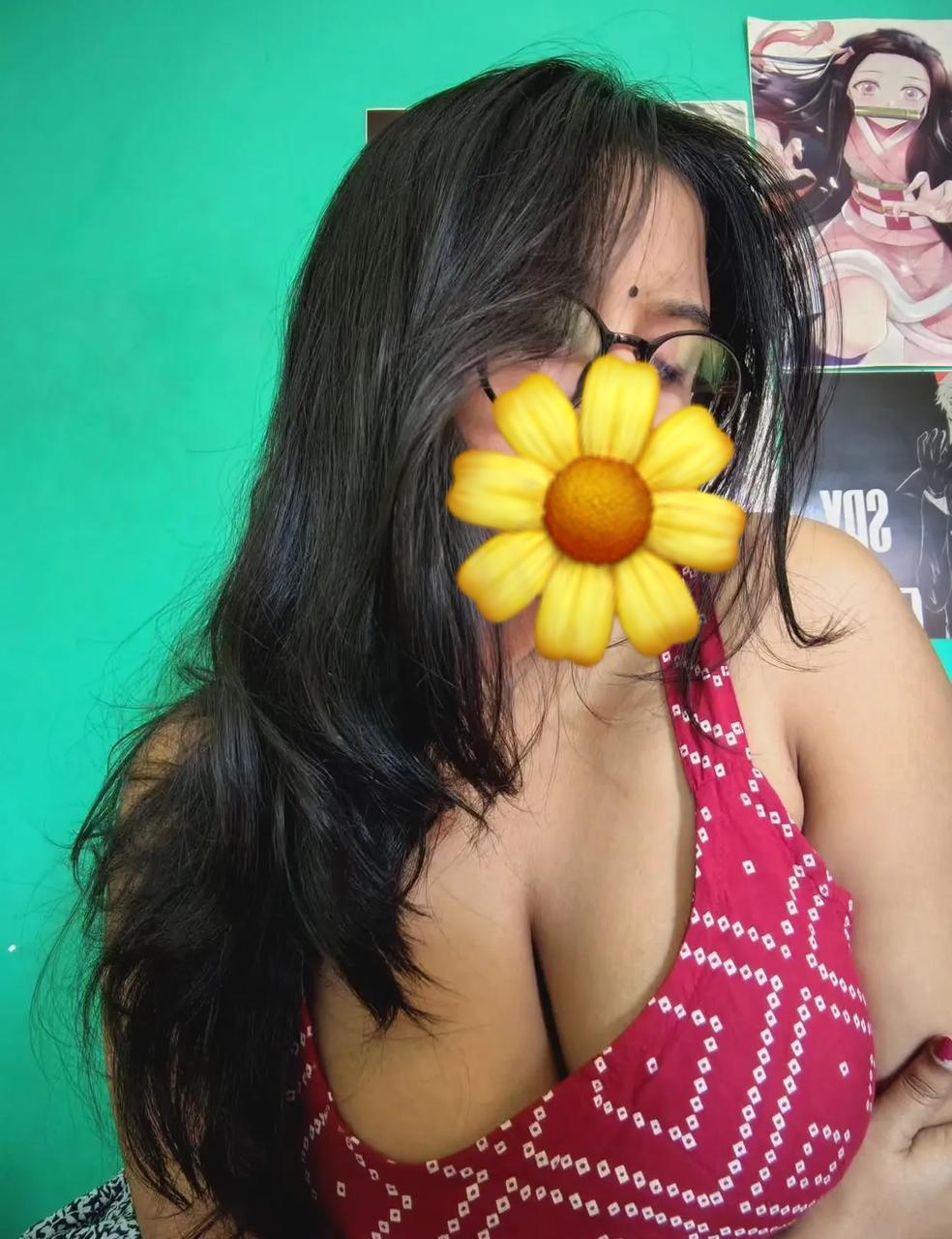 Image of Real Tamil Girl Cam show