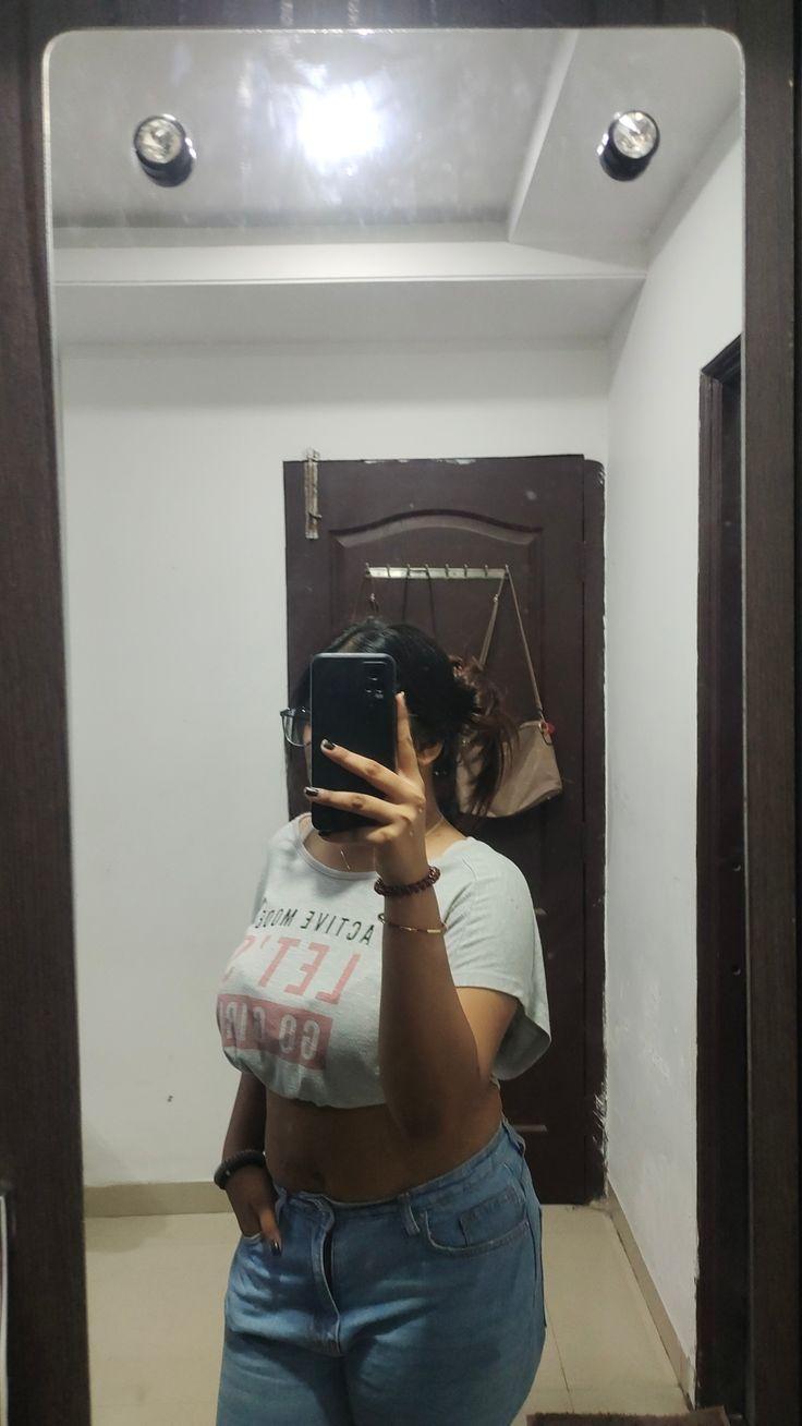 Image of 🎬 Hot Romantic Live Cam show with face 📸 🥵 🔥 (Sinhala And Tamil)