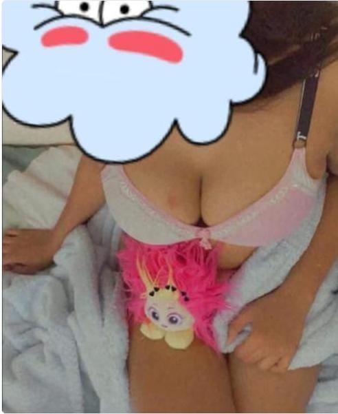 Image of 𝗟𝗶𝘃𝗲 𝗖𝗮𝗺 𝗦𝗵𝗼𝘄 👉 𝐍𝐨 𝐂𝐡𝐞𝐚𝐭𝐢𝐧𝐠 👉 𝐆𝐞𝐧𝐮𝐢𝐧𝐞 𝐜𝐚𝐦 𝐬𝐞𝐫𝐯𝐢𝐜𝐞 👉