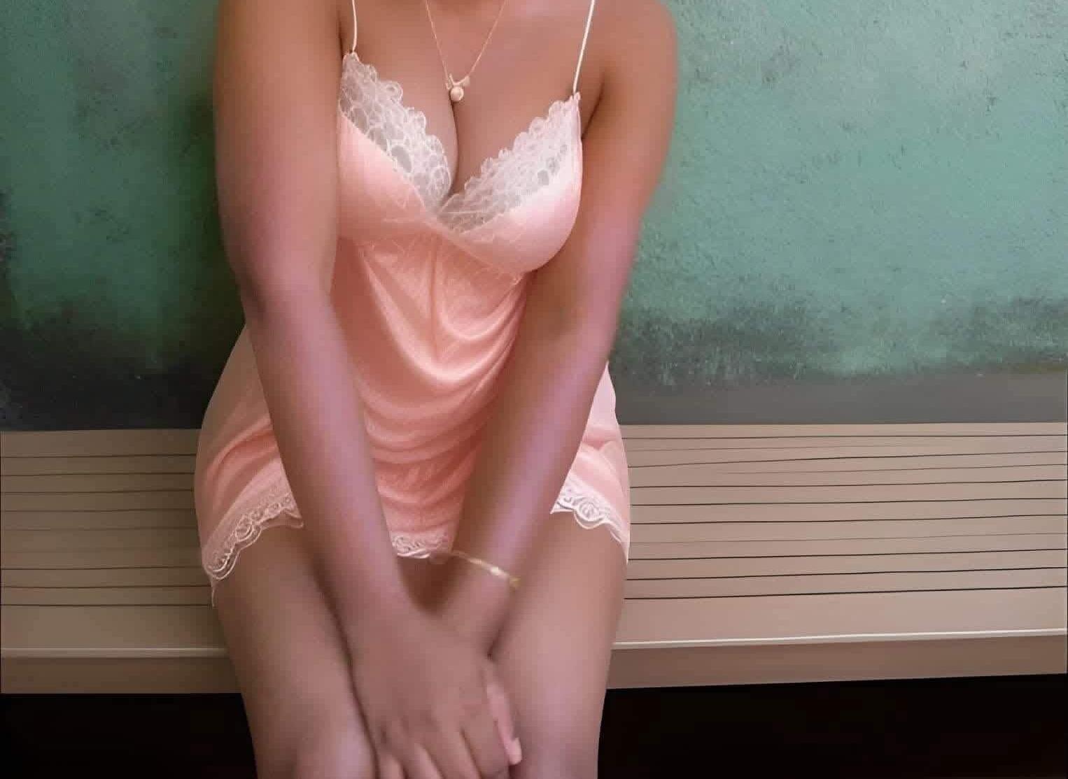 Image of 𝗟𝗶𝘃𝗲 𝗖𝗮𝗺 𝗦𝗵𝗼𝘄 👉 𝐍𝐨 𝐂𝐡𝐞𝐚𝐭𝐢𝐧𝐠 👉 𝐆𝐞𝐧𝐮𝐢𝐧𝐞 𝐜𝐚𝐦 𝐬𝐞𝐫𝐯𝐢𝐜𝐞 👉