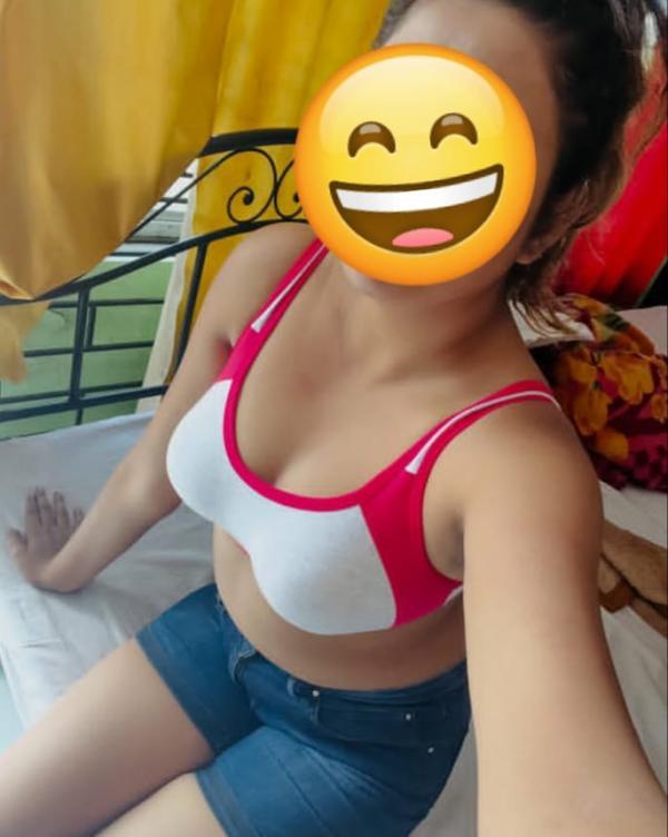 Image of 🟢NEW GIRL WITH FACE LIVE