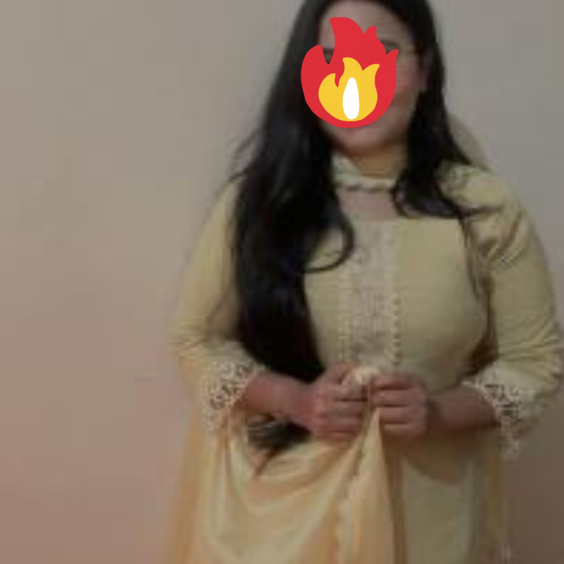 Image of UNMRRIED HIJABI MUSLIM GIRL 💦♥️🤤