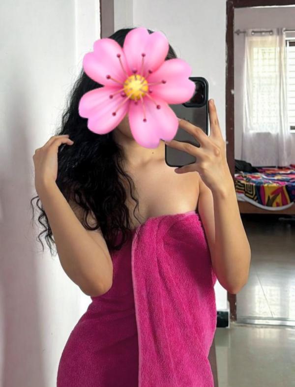 Image of ✨Nihansa 🍡 Live Cam 🤭✨ ❇️❇️❇️❇️❇️ආදරෙන් එකතු වෙන්න ❤️ හිතේ තියන ඕන දේකට ඉඩ 🙈🍡📩