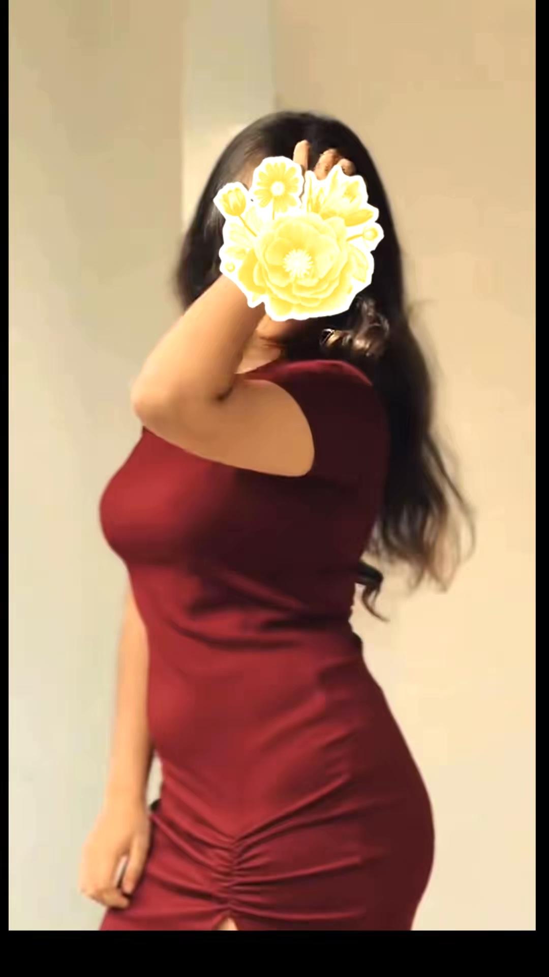 Image of Young girl  10000/= 1h without room