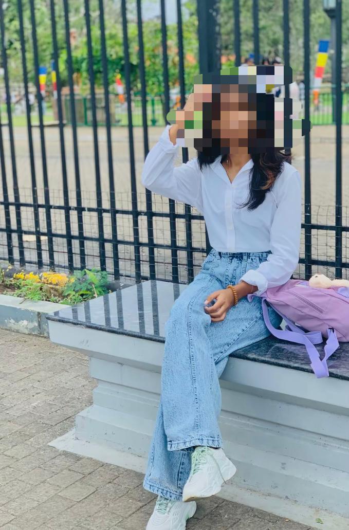 Image of NEW TEEN GIRL 22 YEARS OLD 🤍🥀