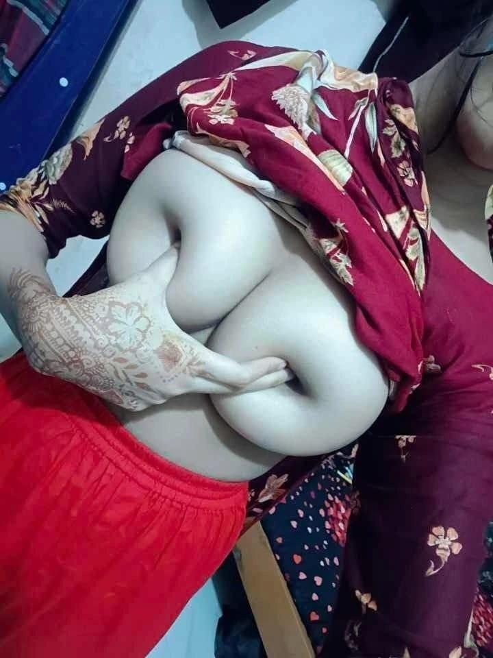 Image of நம்பகமான சேவை வழங்கப்படும்,tamil and sinhala live cam service ,with full face or without face