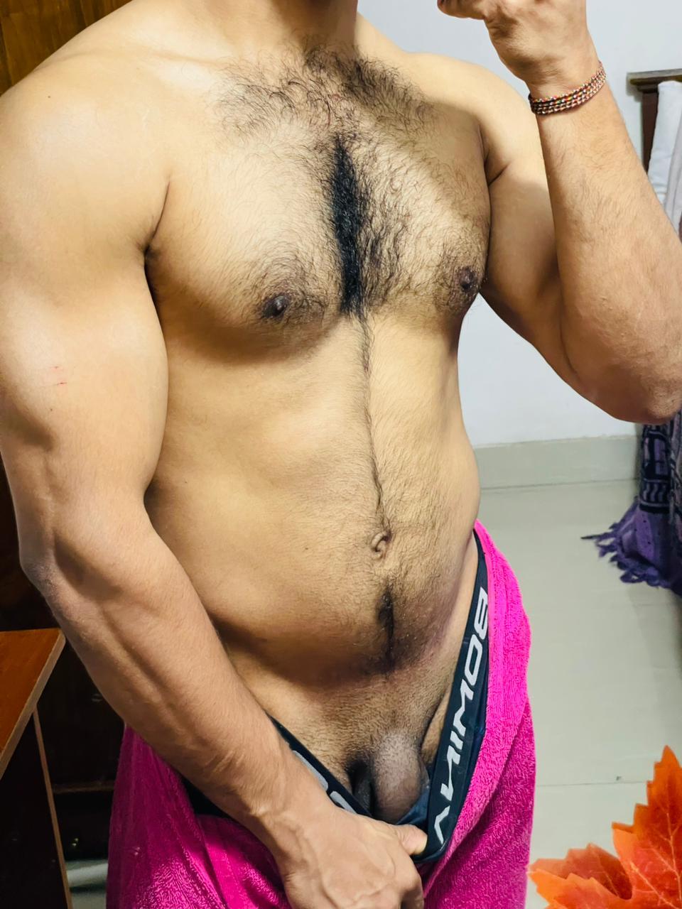 Image of LOOKING FOR “GIRLS LADIES ONLY “