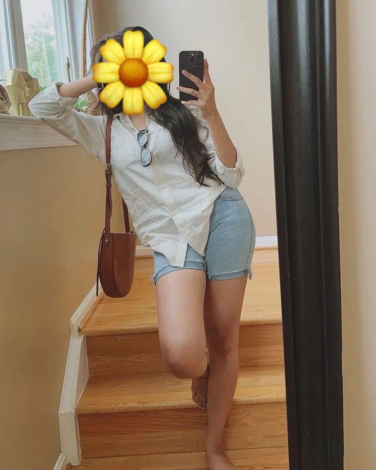 Image of 🌼🌼Genuine Tamil Girl කාලය වෙන් කරගෙන එන්න real ෆන් එකක් ගන්න 🥰 SELECTION OK✔️ FULL SERVICE & TREESOM 🔛 AGE 20 TO 26 VVIP BEAUTIFUL UNMARRIED GIRLS🖤🖤