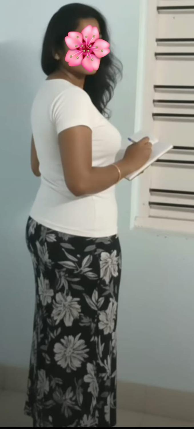 Image of 💚 Full Service 6500/ 1  hour with hotel Room 👉RS 6500= මුළු මුදලම රූම් ගාස්තු  සමග ✅මම ඉන්නේ/ ලියනගේමුල්ල /සිදුව කටුනායක  👉 Full service &  ANAL Service(දෙකම OK ) 👉10000 ( 2 hour  2 Shot OK ) with  hotel Room✅