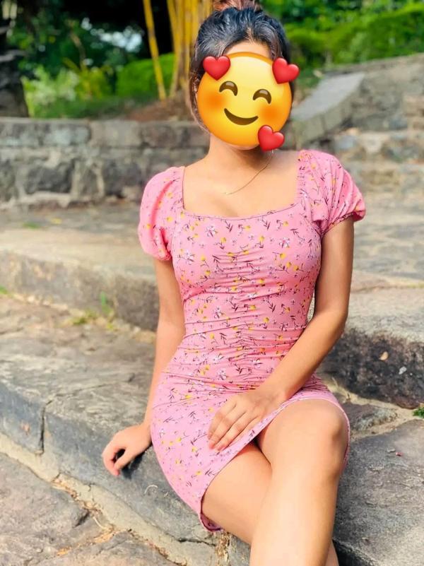 Image of Full Service Beautiful Girl