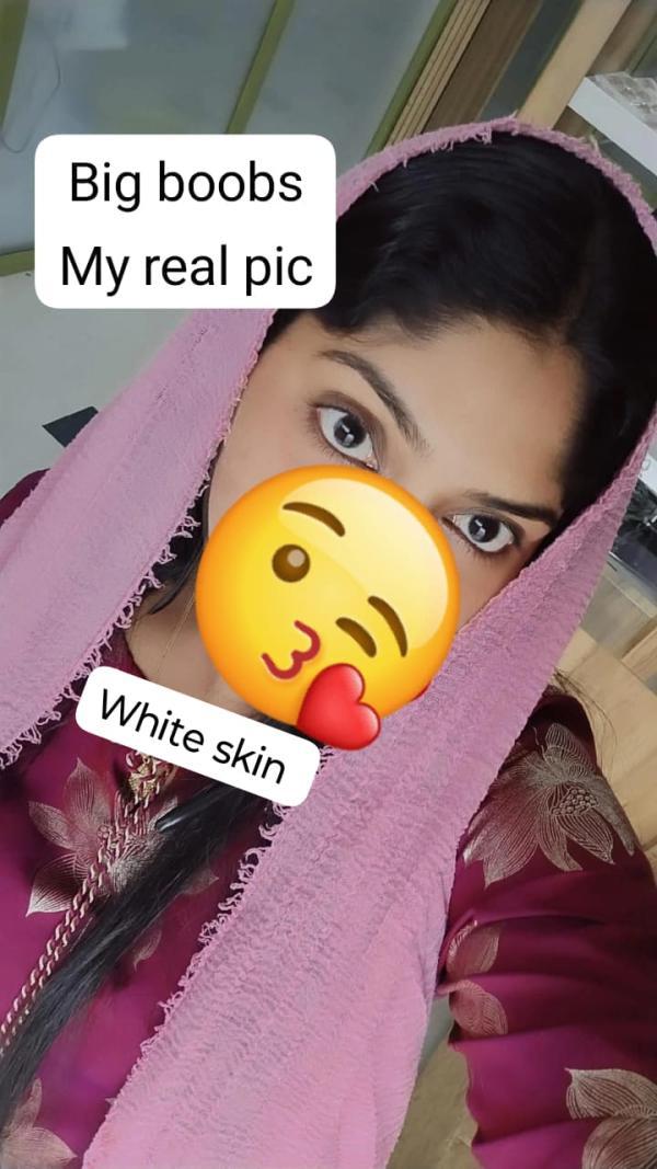 Image of 💐New Muslim Girl Genuine Cam Show💯